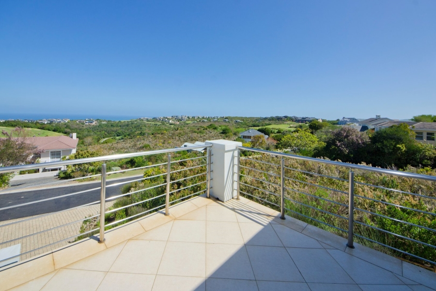 5 Bedroom Property for Sale in Pezula Golf Estate Western Cape